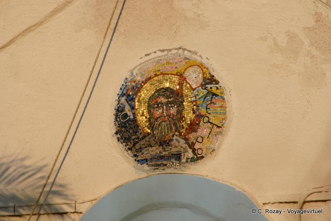 Mosaique sur la façade d'une chapelle, Cap Sounion - Grèce