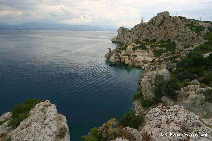 La fin de la péninsule de Perahora, - Grèce