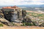 Panoramique du Monastère Agios Stephanos, Les Météores, Grèce.