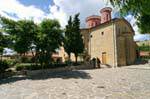 Panorama sur l'église du Monastère Agios Stefanos, Les Météores, Grèce.