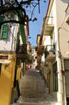 Escaliers d'une traboule locale, Nauplie, Grèce.