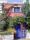 Maison rose et bleue, Spetses, Grèce.