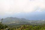Vue du Sud de l'île de Basse-Terre depuis les pentes de la Soufrière, la vieille dame, Guadeloupe.
