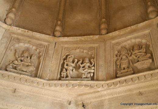 Jaisalmer Gadi Sagar tank 29