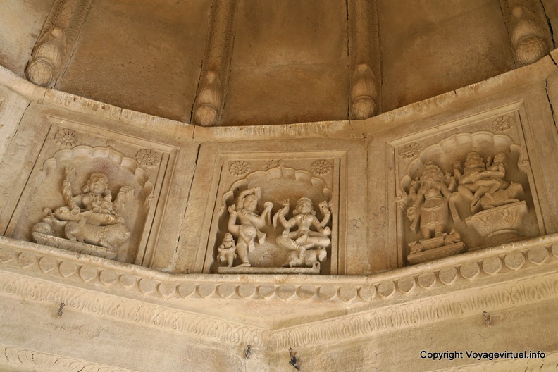 Jaisalmergadisagartank, Jaisalmer Gadi Sagar Tank 29