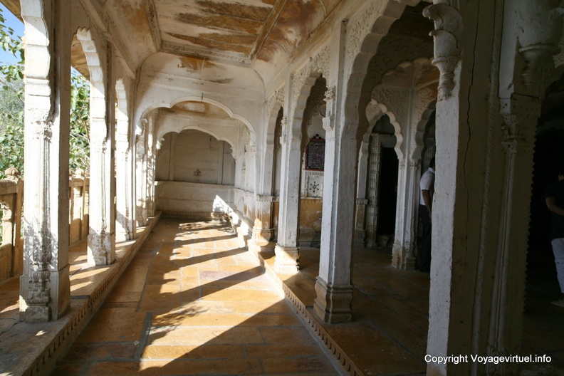 Jaisalmergadisagartank, Jaisalmer Gadi Sagar Tank 8