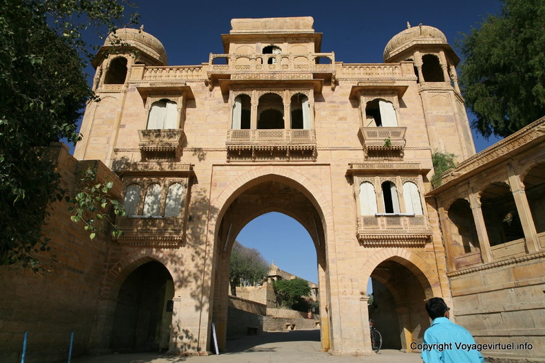 Jaisalmergadisagartank, Jaisalmer Gadi Sagar Tank Tilon Ki Pol 2