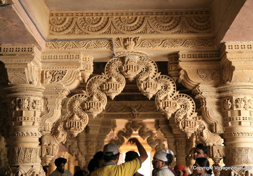 Jaisalmer temple jain 66