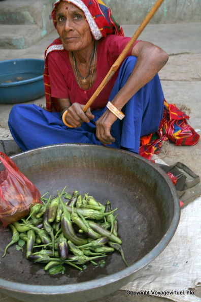 Mandawa, Vendeuse De Piments Verts Mandawa