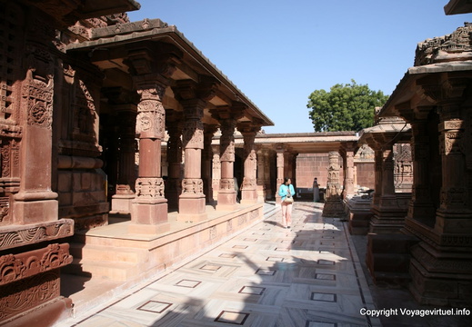 Arrière du temple jain