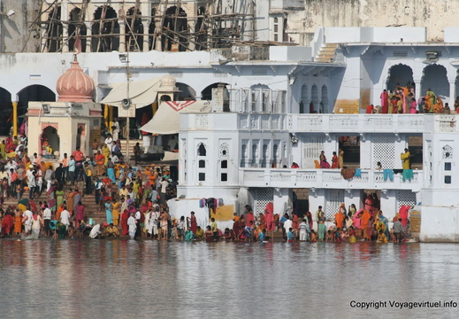 Pushkar les ghats lac sacre 27