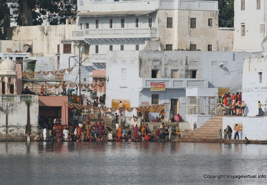 Pushkar les ghats lac sacre 28