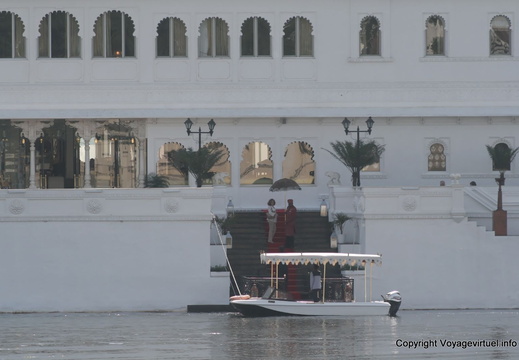 Udaipur ambrai restaurant view 315