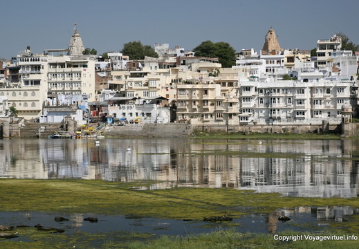 Udaipur ambrai restaurant view 324
