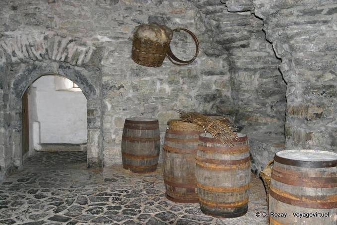 Barriques dans le château gaélique de Donegal - Irlande