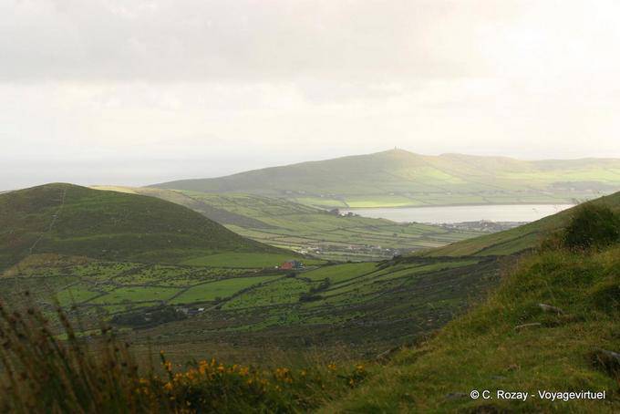 En direction de la baie de Dingle, Conor Pass, Dingle - Irlande