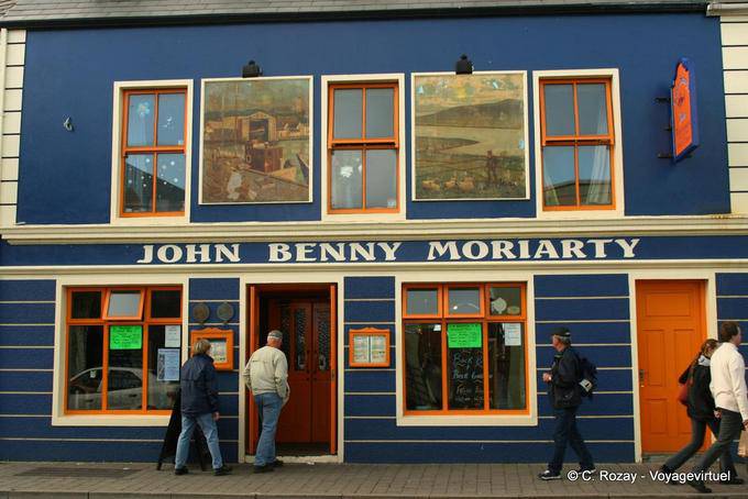 Façade peinte, John Benny Moriarty, Dingle - Irlande