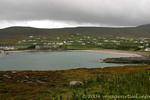 Plage perdue de Dooega vue depuis Camport, Achill Island, Irlande.
