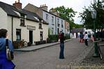 In the street, rue du village reconstitué, Bunratty Folk Park, Irlande.