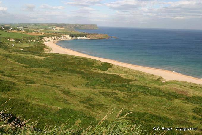 Plage de la White Bay, Port Braddan, Antrim Coast - Irlande du Nord