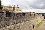 Remparts le long de la Cathédrale Saint-Colomba, Derry, Irlande du Nord.