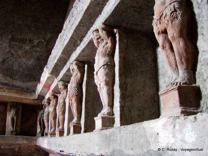 Tepidarium, thermes du forum, Pompéi - Italie