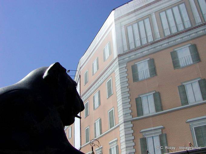 Lion égyptien de basalte noir, place du Capitole, Rome - Italie