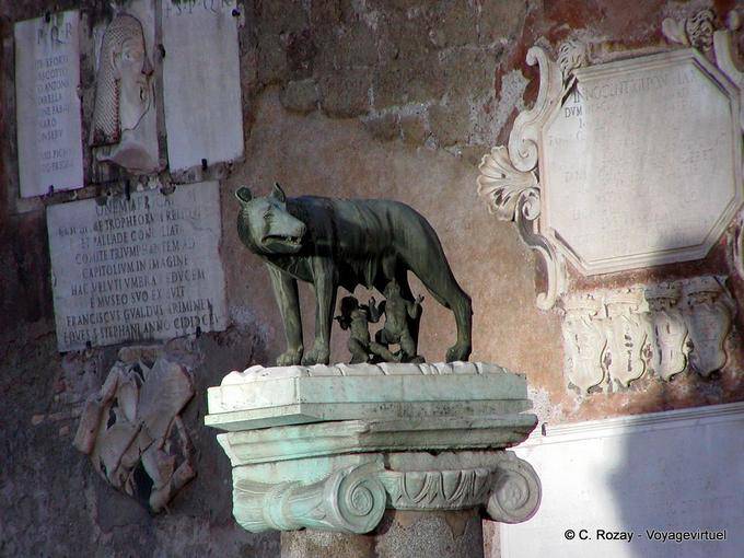 La Louve du Capitole, Rome - Italie