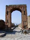 L'arche de Caligula, Pompéi, Italie.