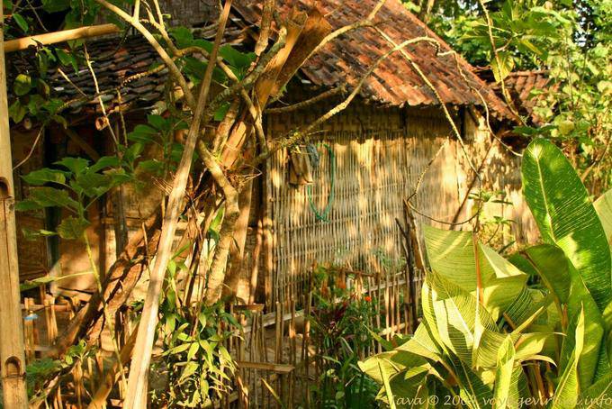 Matériaux écologiques d'une maison traditionnelle, Ketapang, Java - Indonésie
