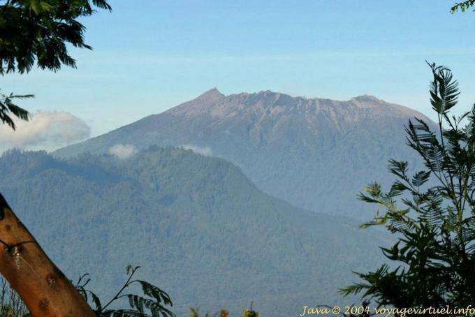 Volcan Gunung Merapi, Java - Indonésie