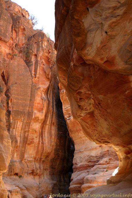 Lieu où les gorges se resserrent à l'extrème, Sîq, Pétra - Jordanie