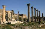 Colonnes corinthiennes dans l'ancienne Gadara, Umm Qais, Jordanie.