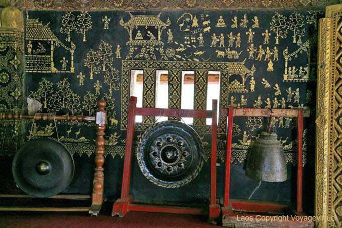 Gongs et cloche, Wat Xieng Thong, Luang Prabang, Laos