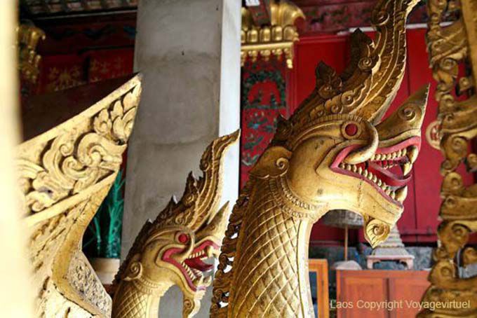 Nagas du char funéraire royal, Carriage House, Wat Xieng Thong, Luang Prabang, Laos
