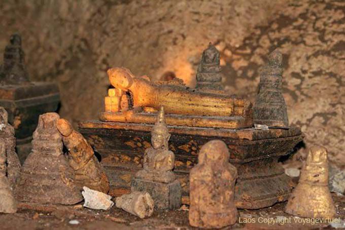 Rare bouddha couché, Tham Phum, Pak Ou, Laos