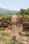 Lingam, symbole phallique de Shiva, Wat Phou, Laos.