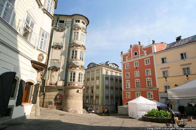 Altstadt, petite place, Linz - Autriche