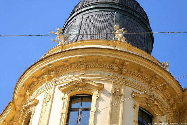 Bismarkstrasse, Landstrasse, zoom sur des angelots, Linz - Autriche