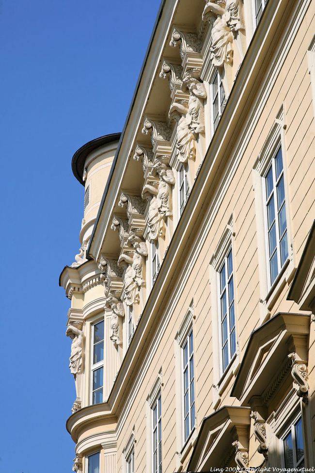 Domgasse, les Atlantes, série mâle, Linz - Autriche