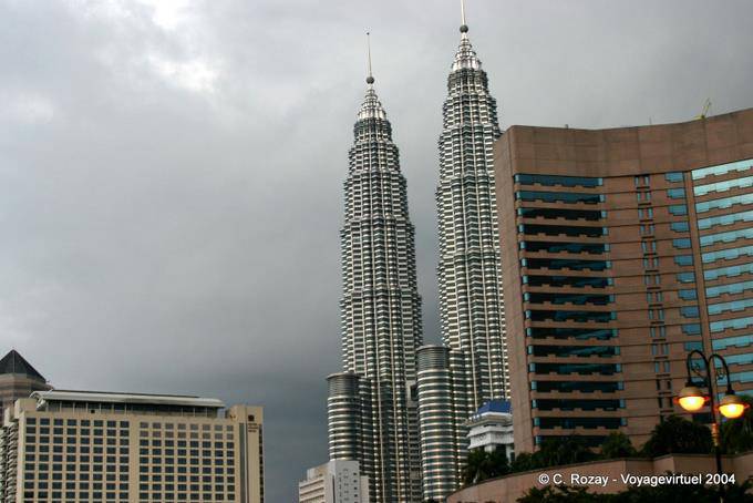 Les gratte-ciels jumeaux, immeubles les plus hauts du monde, Petronas, Kuala Lumpur - Malaisie