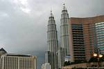 Les gratte-ciels jumeaux, immeubles les plus hauts du monde, Petronas, Kuala Lumpur, Malaisie.