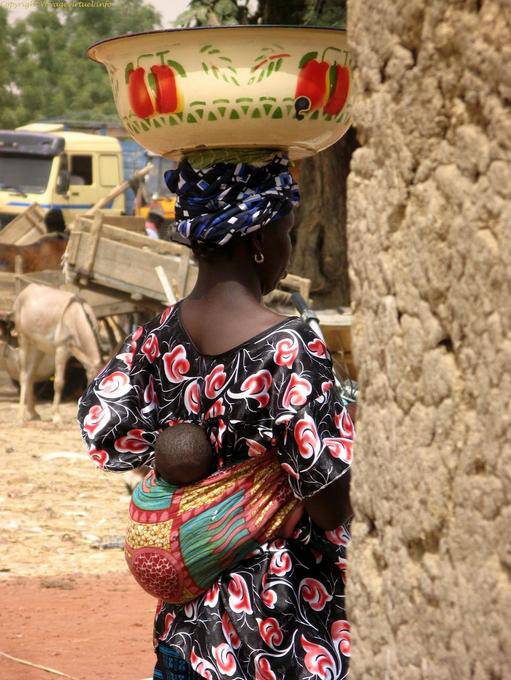 Sarro Femme Enfant Mali