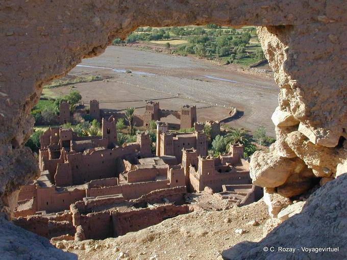 Ait Ben Haddou, panorama sur la kasbah marocaine - Maroc