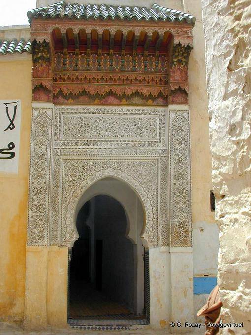 Bois sculptés peints et stucs, Meknès - Maroc
