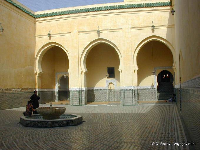 Mausolée de Moulay Ismaïl, le patio, Meknès - Maroc