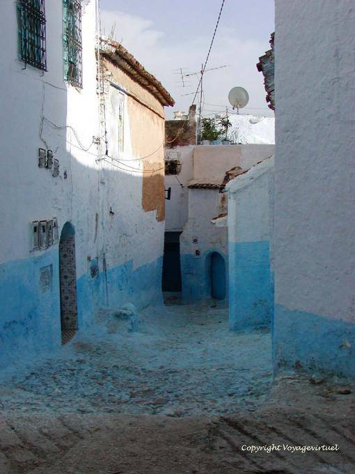 Rue peinte en bleu, Chefchaouen - Maroc