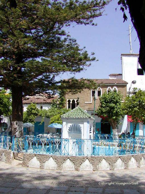 Chefchaouen, sur la place Outa el Hamman - Maroc
