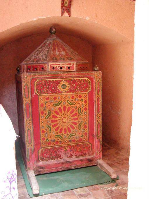 Coffre de mariée en bois peint, Musée Ethnographique, Chefchaouen - Maroc