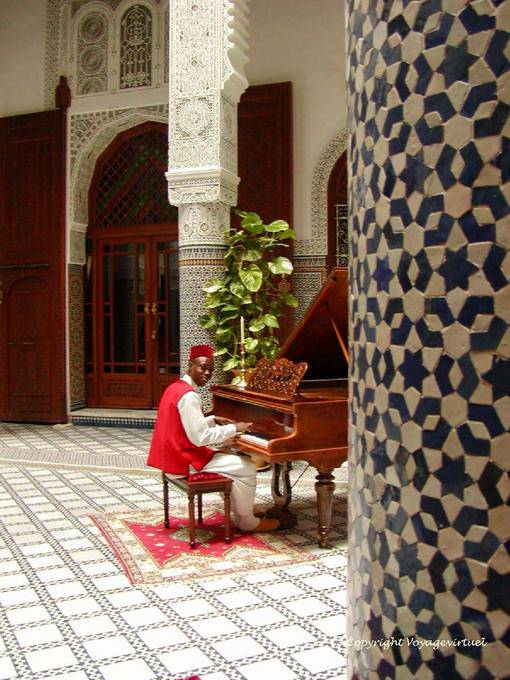 Le pianiste du riad, Fès - Maroc